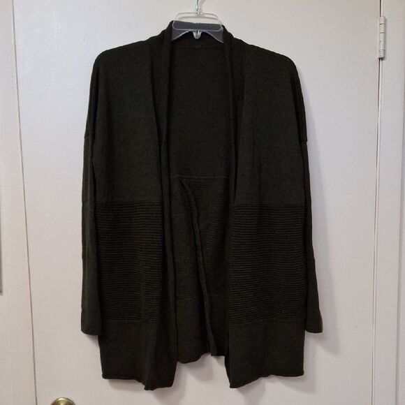 Lululemon Cardigan Sweater Womens Dark Green Size M-L (no tag) Long Sleeves Warm - Picture 3 of 9